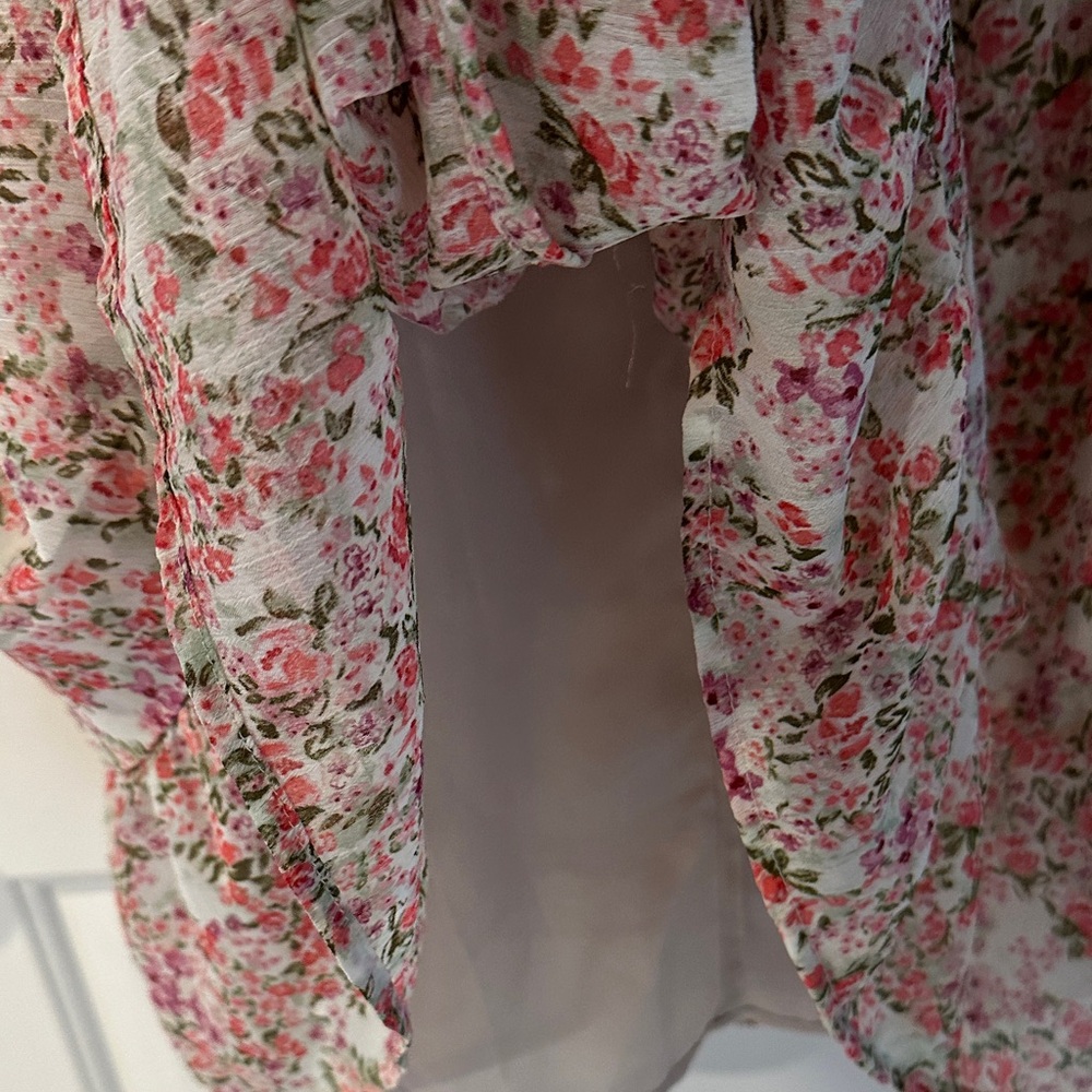 VICI MEDIUM Pink Floral Long Sleeve Tiered Mini Dress - Picture 8 of 8